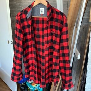 Men’s buffalo plaid button down shirt